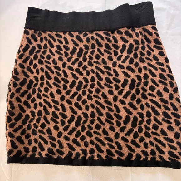 Forever 21 Leopard Print Black and Brown Mini Stretch Pencil Skirt Size SP - Picture 1 of 9